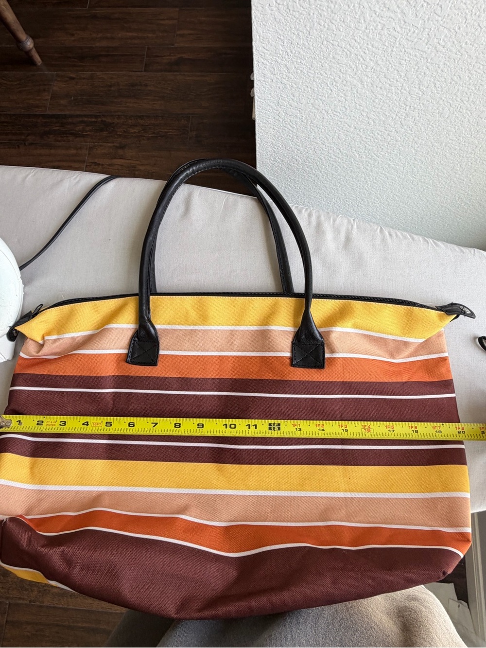 Vintage Striped Tote Bag - Picture 6 of 13